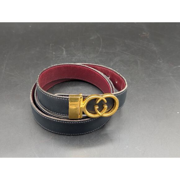 Vintage Gucci GG Marmont Gold Tone Reversible Dark Blue/Red Leather Size 36
